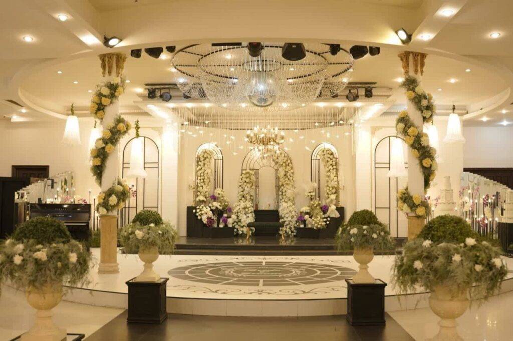 دیزاین و چیدمان تالار یلدا